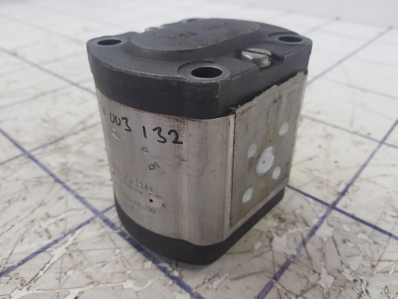 Bosch Bosch gear pump - Hidraulična pumpa za Autodizalica: slika Bosch Bosch gear pump - Hidraulična pumpa za Autodizalica Bosch Bosch gear pump - Hidraulična pumpa za Autodizalica: slika Bosch Bosch gear pump - Hidraulična pumpa za Autodizalica