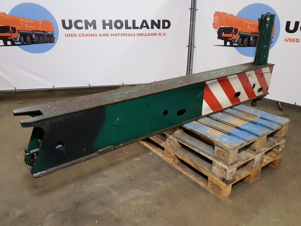 FAUN ATF 30-2 outrigger beam front complete - Ovjes za Autodizalica: slika FAUN ATF 30-2 outrigger beam front complete - Ovjes za Autodizalica FAUN ATF 30-2 outrigger beam front complete - Ovjes za Autodizalica: slika FAUN ATF 30-2 outrigger beam front complete - Ovjes za Autodizalica