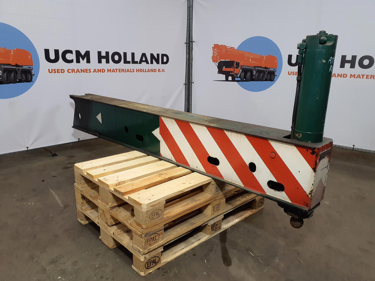FAUN ATF 30-2 outrigger beam front complete - Ovjes za Autodizalica: slika FAUN ATF 30-2 outrigger beam front complete - Ovjes za Autodizalica FAUN ATF 30-2 outrigger beam front complete - Ovjes za Autodizalica: slika FAUN ATF 30-2 outrigger beam front complete - Ovjes za Autodizalica