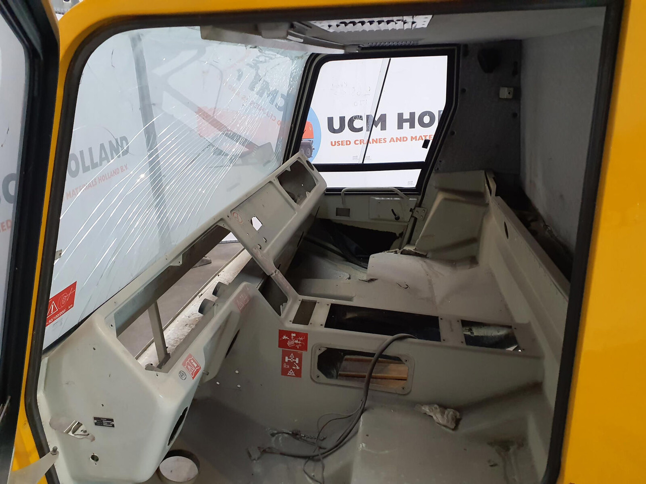 FAUN ATF model lower cabin - Kabina za Autodizalica: slika FAUN ATF model lower cabin - Kabina za Autodizalica FAUN ATF model lower cabin - Kabina za Autodizalica: slika FAUN ATF model lower cabin - Kabina za Autodizalica