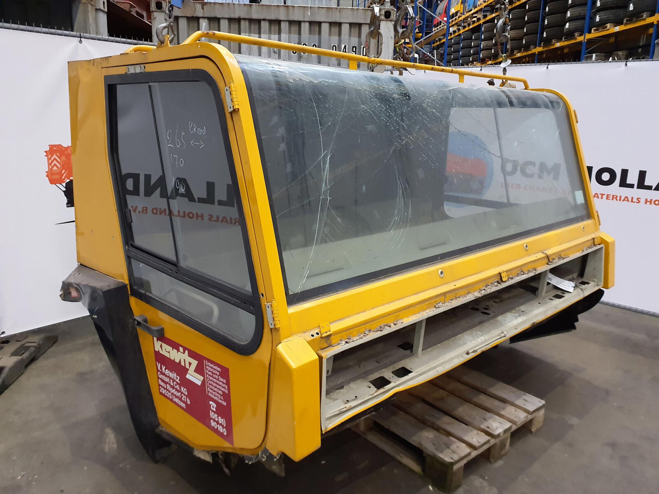 FAUN ATF model lower cabin - Kabina za Autodizalica: slika FAUN ATF model lower cabin - Kabina za Autodizalica FAUN ATF model lower cabin - Kabina za Autodizalica: slika FAUN ATF model lower cabin - Kabina za Autodizalica