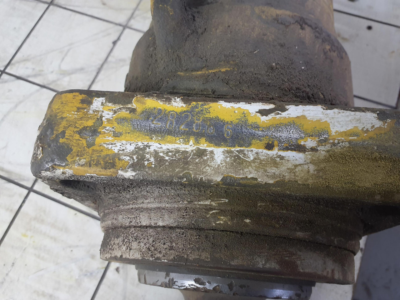 FAUN AUN RTF 30 outrigger cylinder - Hidraulični cilindar za Autodizalica: slika FAUN AUN RTF 30 outrigger cylinder - Hidraulični cilindar za Autodizalica FAUN AUN RTF 30 outrigger cylinder - Hidraulični cilindar za Autodizalica: slika FAUN AUN RTF 30 outrigger cylinder - Hidraulični cilindar za Autodizalica