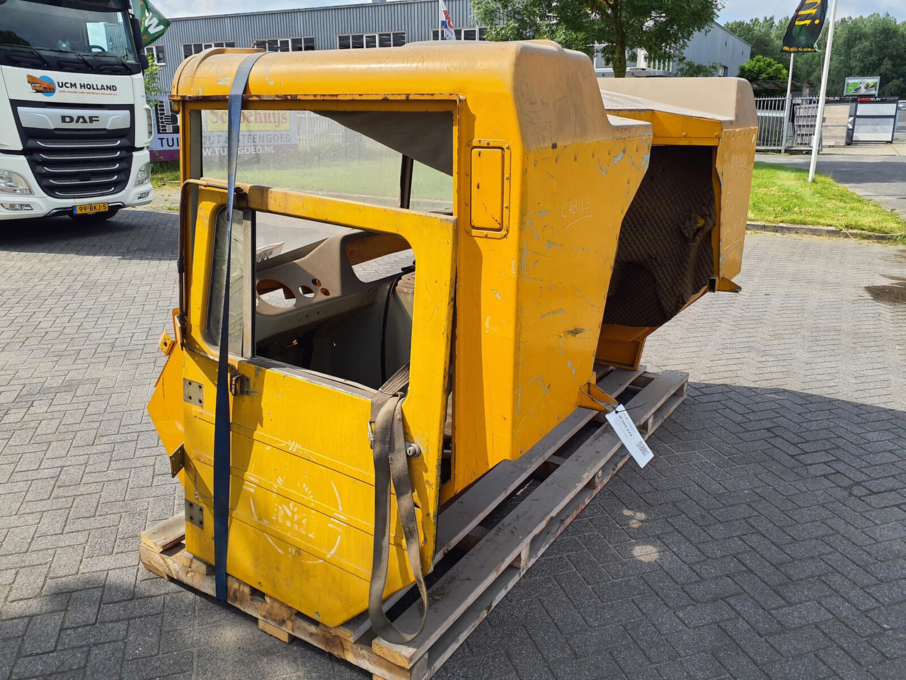 FAUN KF lower cabin - Kabina za Autodizalica: slika FAUN KF lower cabin - Kabina za Autodizalica FAUN KF lower cabin - Kabina za Autodizalica: slika FAUN KF lower cabin - Kabina za Autodizalica