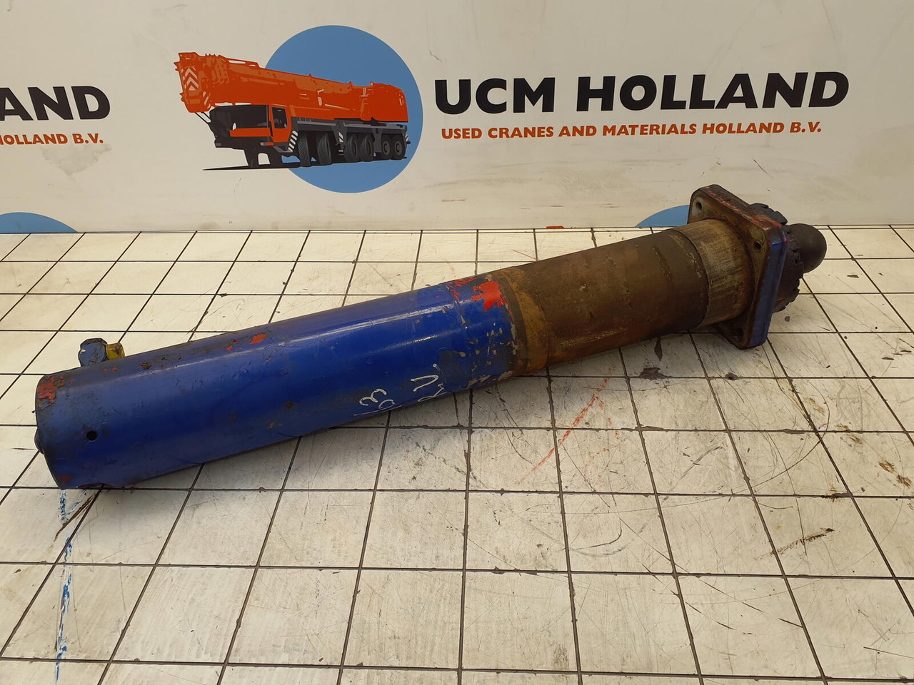 FAUN RTF 45 outrigger support cylinder - Hidraulični cilindar za Autodizalica: slika FAUN RTF 45 outrigger support cylinder - Hidraulični cilindar za Autodizalica FAUN RTF 45 outrigger support cylinder - Hidraulični cilindar za Autodizalica: slika FAUN RTF 45 outrigger support cylinder - Hidraulični cilindar za Autodizalica