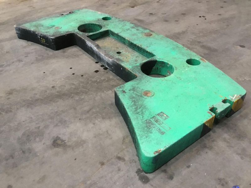 Faun ATF 60-3 counterweight 2.0T - Protuuteg za Građevinski strojevi: slika Faun ATF 60-3 counterweight 2.0T - Protuuteg za Građevinski strojevi Faun ATF 60-3 counterweight 2.0T - Protuuteg za Građevinski strojevi: slika Faun ATF 60-3 counterweight 2.0T - Protuuteg za Građevinski strojevi