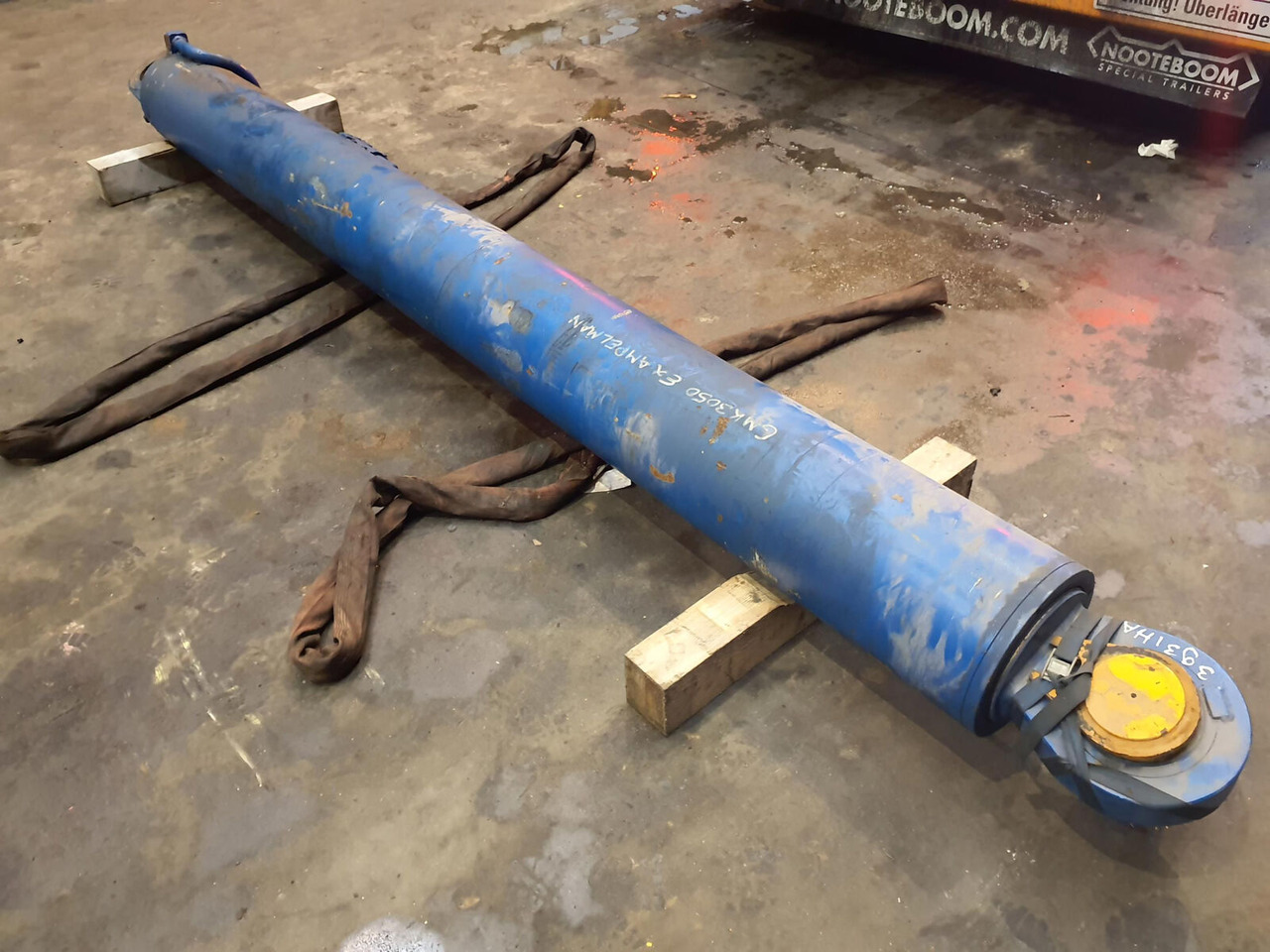 Grove GMK 3050 boom cylinder - Hidraulični cilindar za Autodizalica: slika Grove GMK 3050 boom cylinder - Hidraulični cilindar za Autodizalica Grove GMK 3050 boom cylinder - Hidraulični cilindar za Autodizalica: slika Grove GMK 3050 boom cylinder - Hidraulični cilindar za Autodizalica