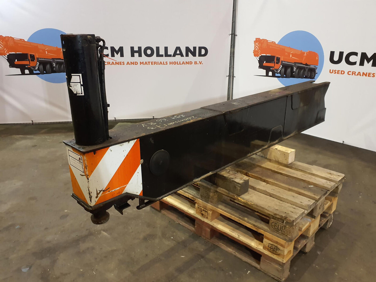 Grove GMK 3055 sliding beam complete front - Ovjes za Dizalica: slika Grove GMK 3055 sliding beam complete front - Ovjes za Dizalica Grove GMK 3055 sliding beam complete front - Ovjes za Dizalica: slika Grove GMK 3055 sliding beam complete front - Ovjes za Dizalica