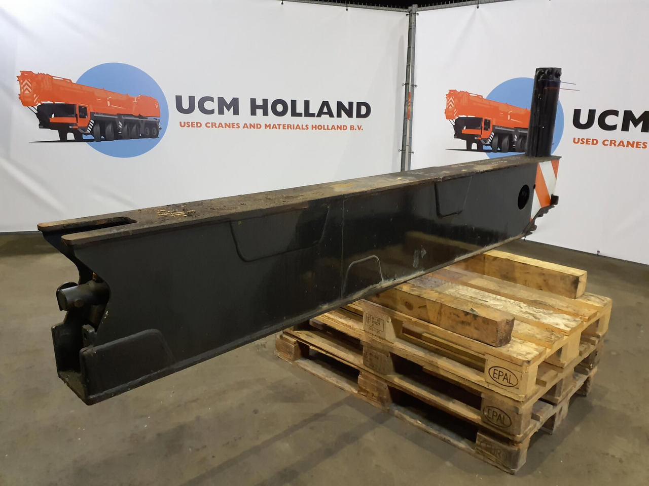Grove GMK 3055 sliding beam complete front - Ovjes za Autodizalica: slika Grove GMK 3055 sliding beam complete front - Ovjes za Autodizalica Grove GMK 3055 sliding beam complete front - Ovjes za Autodizalica: slika Grove GMK 3055 sliding beam complete front - Ovjes za Autodizalica