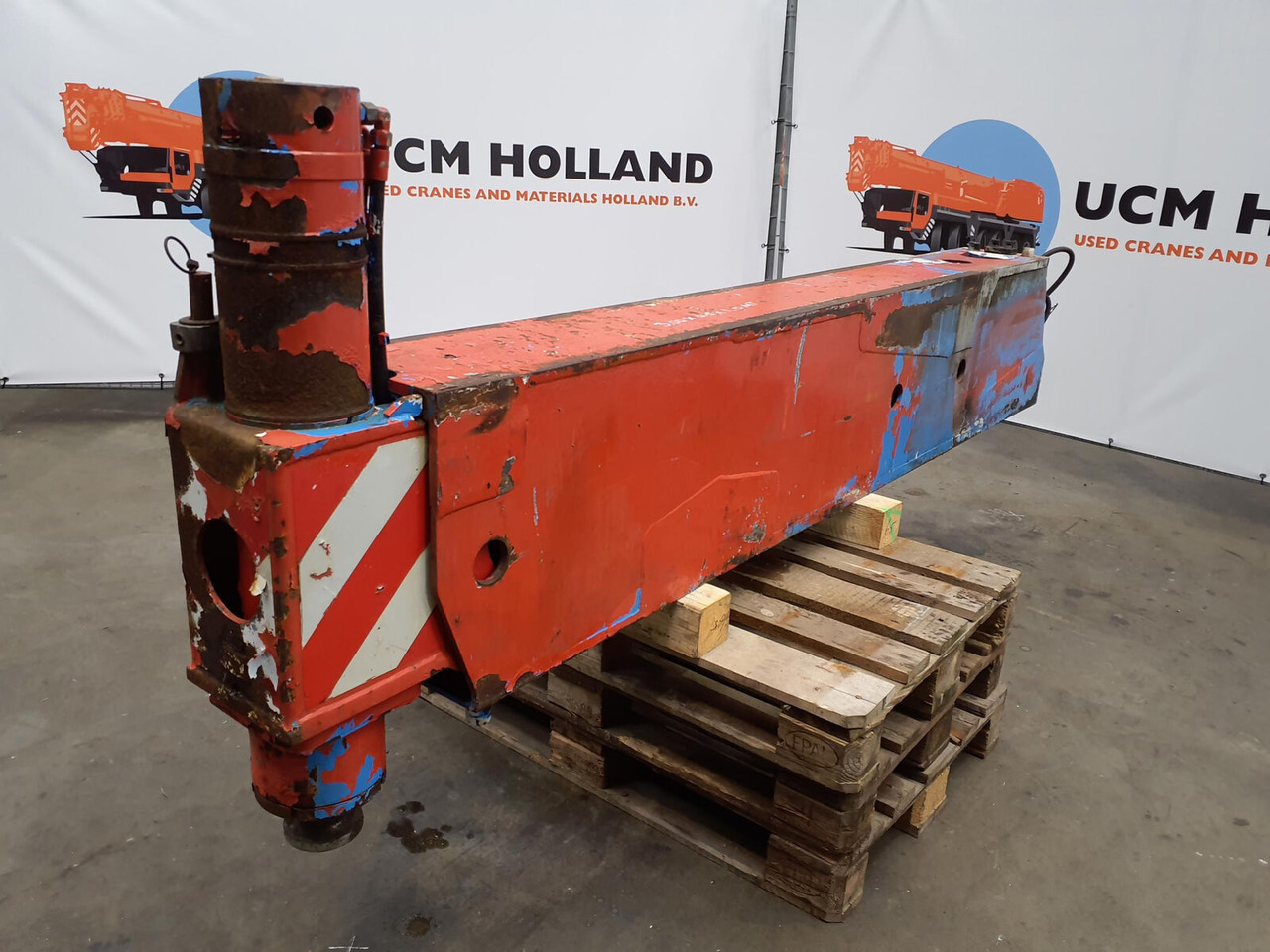 Grove GMK 5130-1 outrigger beam complete front - Ovjes za Autodizalica: slika Grove GMK 5130-1 outrigger beam complete front - Ovjes za Autodizalica Grove GMK 5130-1 outrigger beam complete front - Ovjes za Autodizalica: slika Grove GMK 5130-1 outrigger beam complete front - Ovjes za Autodizalica