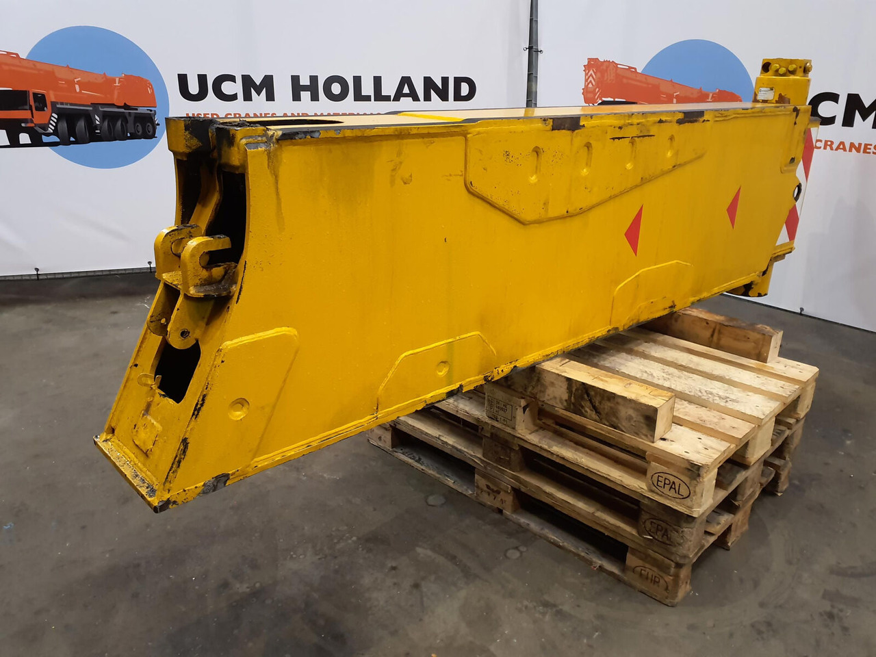 Grove GMK 5220 sliding beam rear - Ovjes za Dizalica: slika Grove GMK 5220 sliding beam rear - Ovjes za Dizalica Grove GMK 5220 sliding beam rear - Ovjes za Dizalica: slika Grove GMK 5220 sliding beam rear - Ovjes za Dizalica
