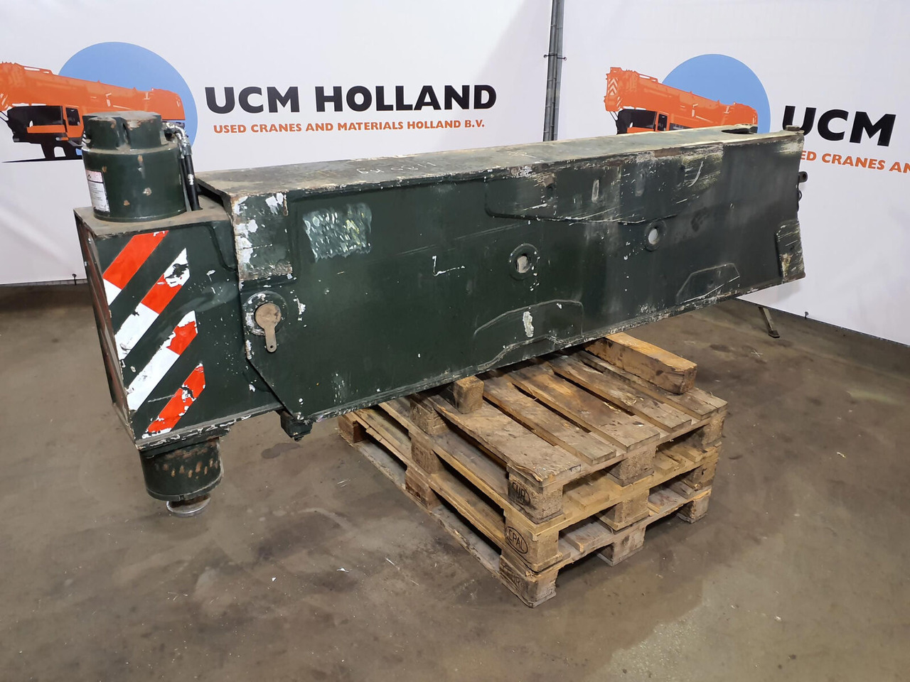 Grove GMK 5220 sliding beam rear complete - Ovjes za Autodizalica: slika Grove GMK 5220 sliding beam rear complete - Ovjes za Autodizalica Grove GMK 5220 sliding beam rear complete - Ovjes za Autodizalica: slika Grove GMK 5220 sliding beam rear complete - Ovjes za Autodizalica