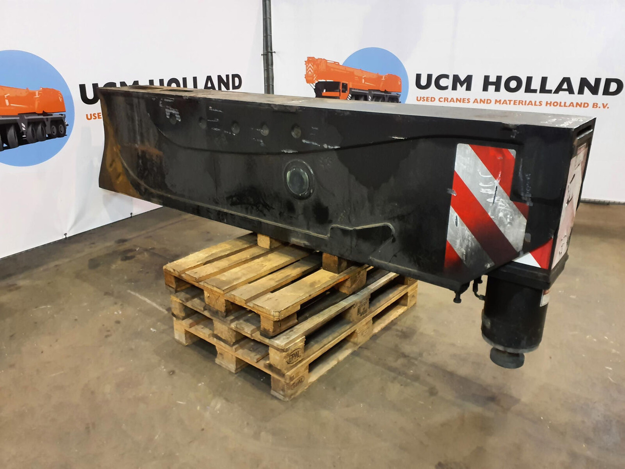 Grove GMK 6400 outrigger beam rear complete - Ovjes za Dizalica: slika Grove GMK 6400 outrigger beam rear complete - Ovjes za Dizalica Grove GMK 6400 outrigger beam rear complete - Ovjes za Dizalica: slika Grove GMK 6400 outrigger beam rear complete - Ovjes za Dizalica