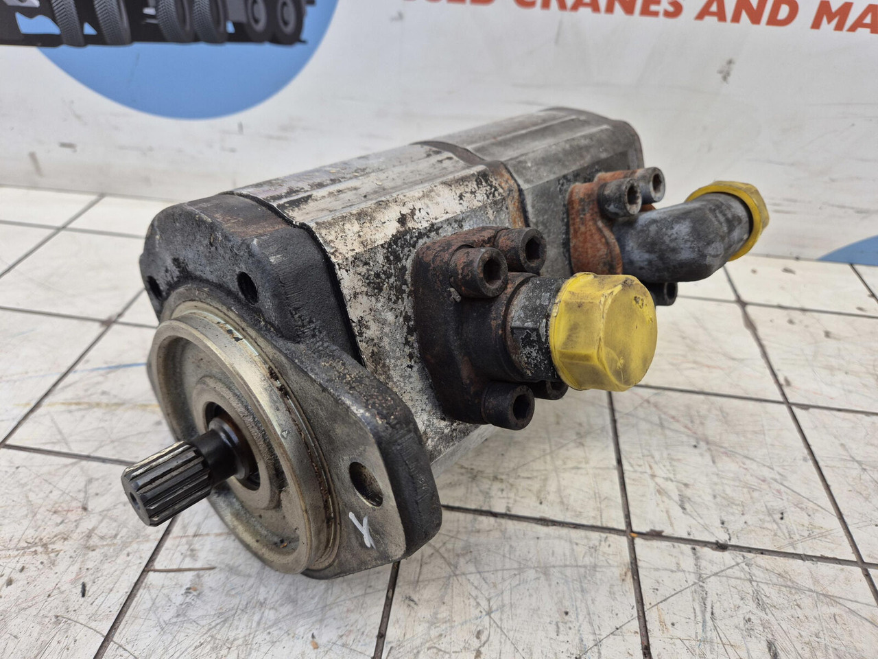 Haldex Barnes dual gear pump - Hidraulična pumpa za Autodizalica: slika Haldex Barnes dual gear pump - Hidraulična pumpa za Autodizalica Haldex Barnes dual gear pump - Hidraulična pumpa za Autodizalica: slika Haldex Barnes dual gear pump - Hidraulična pumpa za Autodizalica