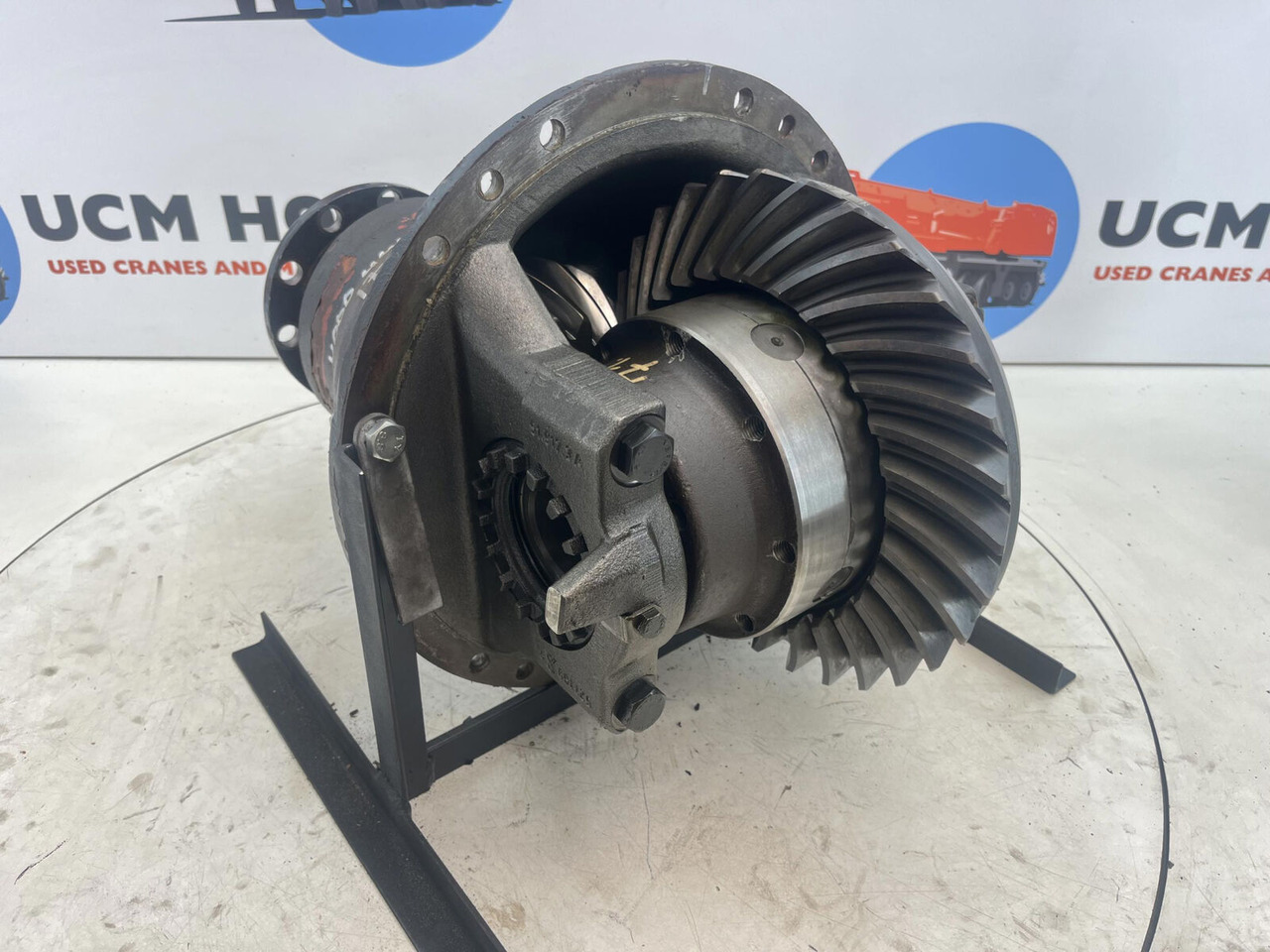 Kessler end differential 17x31 - Diferencijalni zupčanik za Autodizalica: slika Kessler end differential 17x31 - Diferencijalni zupčanik za Autodizalica Kessler end differential 17x31 - Diferencijalni zupčanik za Autodizalica: slika Kessler end differential 17x31 - Diferencijalni zupčanik za Autodizalica