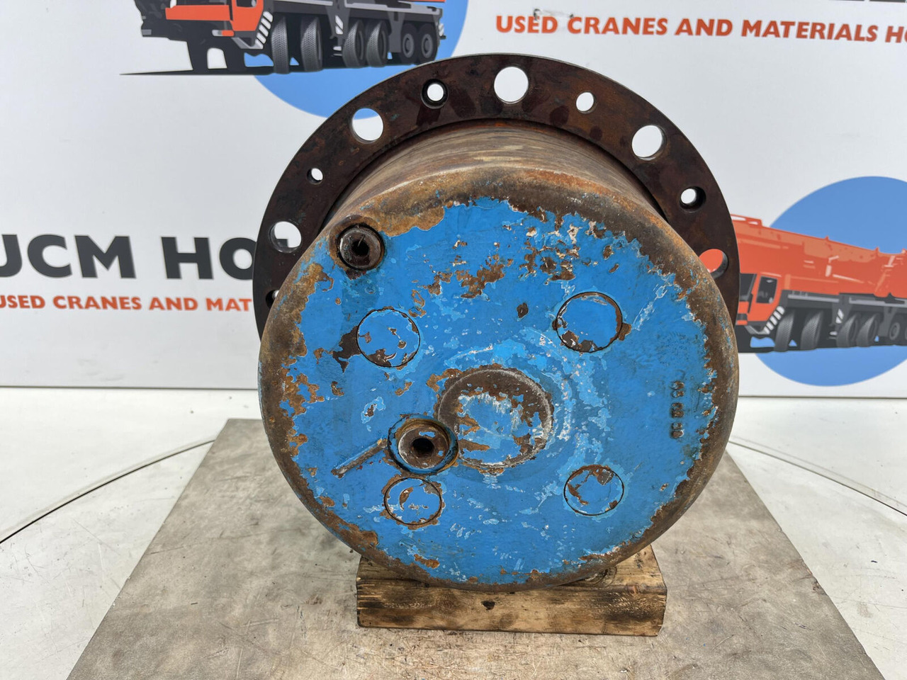 Kessler planetary gear 22-25-74-40-4pl-H172-46 - Reduktor pogona za Dizalica: slika Kessler planetary gear 22-25-74-40-4pl-H172-46 - Reduktor pogona za Dizalica Kessler planetary gear 22-25-74-40-4pl-H172-46 - Reduktor pogona za Dizalica: slika Kessler planetary gear 22-25-74-40-4pl-H172-46 - Reduktor pogona za Dizalica