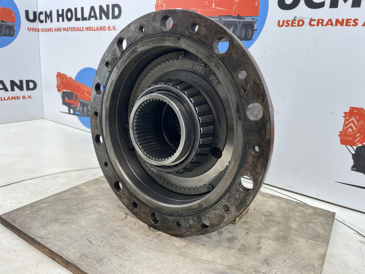 Kessler planetary gear 22-25-74-40-4pl-H177-46 - Reduktor pogona za Autodizalica: slika Kessler planetary gear 22-25-74-40-4pl-H177-46 - Reduktor pogona za Autodizalica Kessler planetary gear 22-25-74-40-4pl-H177-46 - Reduktor pogona za Autodizalica: slika Kessler planetary gear 22-25-74-40-4pl-H177-46 - Reduktor pogona za Autodizalica