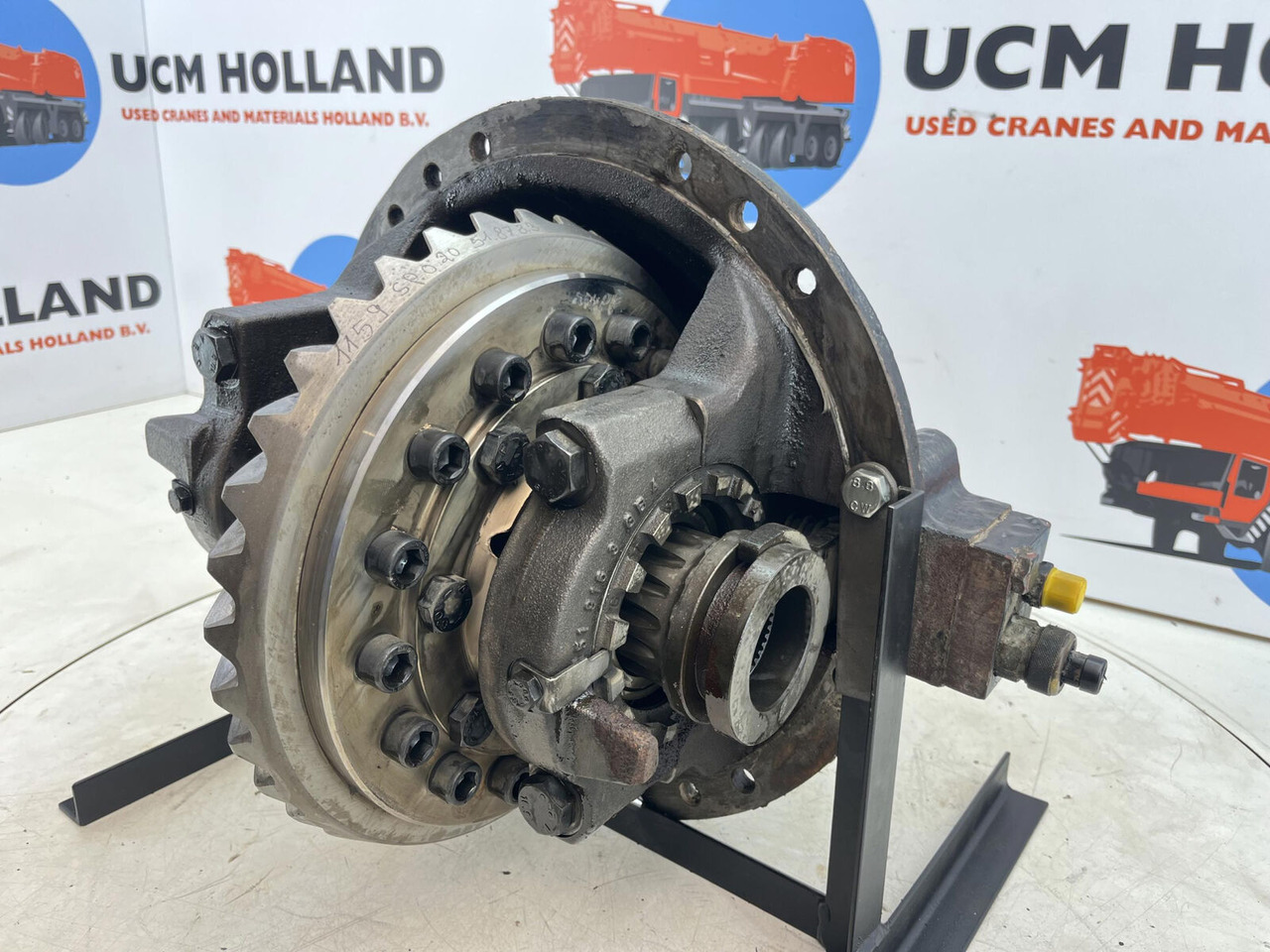Krupp 70 GMT End differential 17x36 axle 1 - Diferencijalni zupčanik za Autodizalica: slika Krupp 70 GMT End differential 17x36 axle 1 - Diferencijalni zupčanik za Autodizalica Krupp 70 GMT End differential 17x36 axle 1 - Diferencijalni zupčanik za Autodizalica: slika Krupp 70 GMT End differential 17x36 axle 1 - Diferencijalni zupčanik za Autodizalica