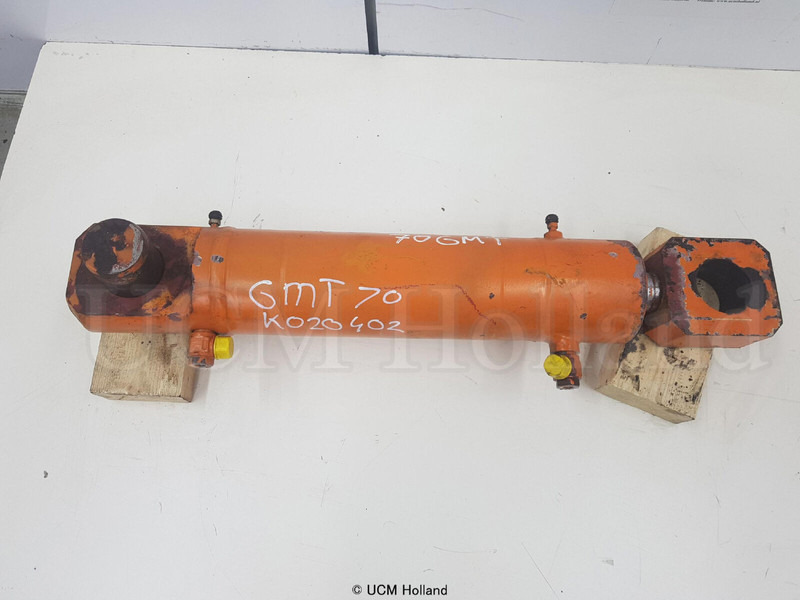 Krupp 70 GMT counterweight cylinder - Hidraulični cilindar za Dizalica: slika Krupp 70 GMT counterweight cylinder - Hidraulični cilindar za Dizalica Krupp 70 GMT counterweight cylinder - Hidraulični cilindar za Dizalica: slika Krupp 70 GMT counterweight cylinder - Hidraulični cilindar za Dizalica