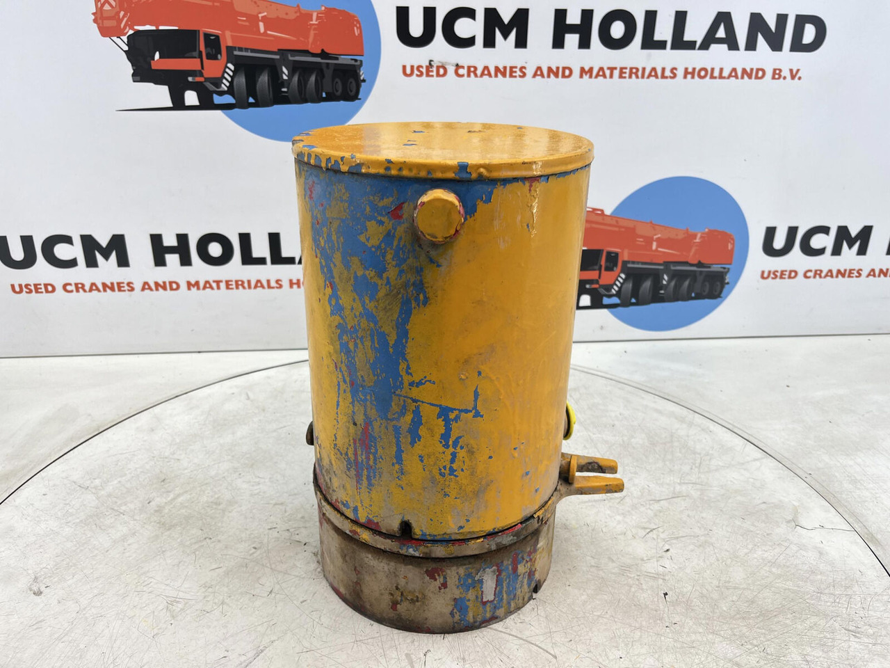 Krupp 70 GMT electric swivel - Električni sustav za Autodizalica: slika Krupp 70 GMT electric swivel - Električni sustav za Autodizalica Krupp 70 GMT electric swivel - Električni sustav za Autodizalica: slika Krupp 70 GMT electric swivel - Električni sustav za Autodizalica