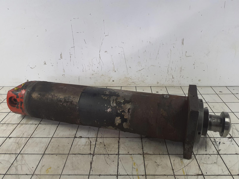 Krupp 70 GMT rebuild outrigger cylinder - Hidraulični cilindar za Dizalica: slika Krupp 70 GMT rebuild outrigger cylinder - Hidraulični cilindar za Dizalica Krupp 70 GMT rebuild outrigger cylinder - Hidraulični cilindar za Dizalica: slika Krupp 70 GMT rebuild outrigger cylinder - Hidraulični cilindar za Dizalica