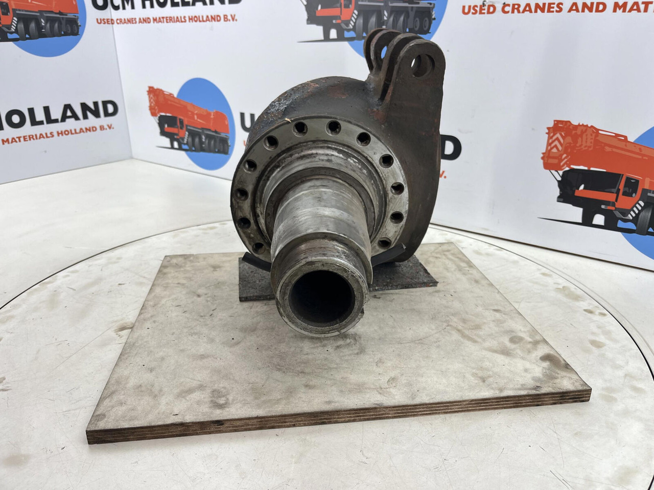 Krupp KMK 3045 Steering knuckle 16 holes - Rukavac kotača za Autodizalica: slika Krupp KMK 3045 Steering knuckle 16 holes - Rukavac kotača za Autodizalica Krupp KMK 3045 Steering knuckle 16 holes - Rukavac kotača za Autodizalica: slika Krupp KMK 3045 Steering knuckle 16 holes - Rukavac kotača za Autodizalica