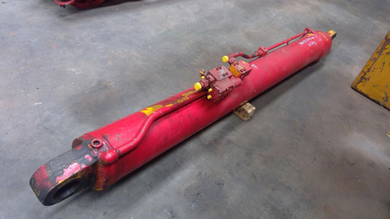 Krupp KMK 3045 boom cylinder - Hidraulični cilindar za Autodizalica: slika Krupp KMK 3045 boom cylinder - Hidraulični cilindar za Autodizalica Krupp KMK 3045 boom cylinder - Hidraulični cilindar za Autodizalica: slika Krupp KMK 3045 boom cylinder - Hidraulični cilindar za Autodizalica