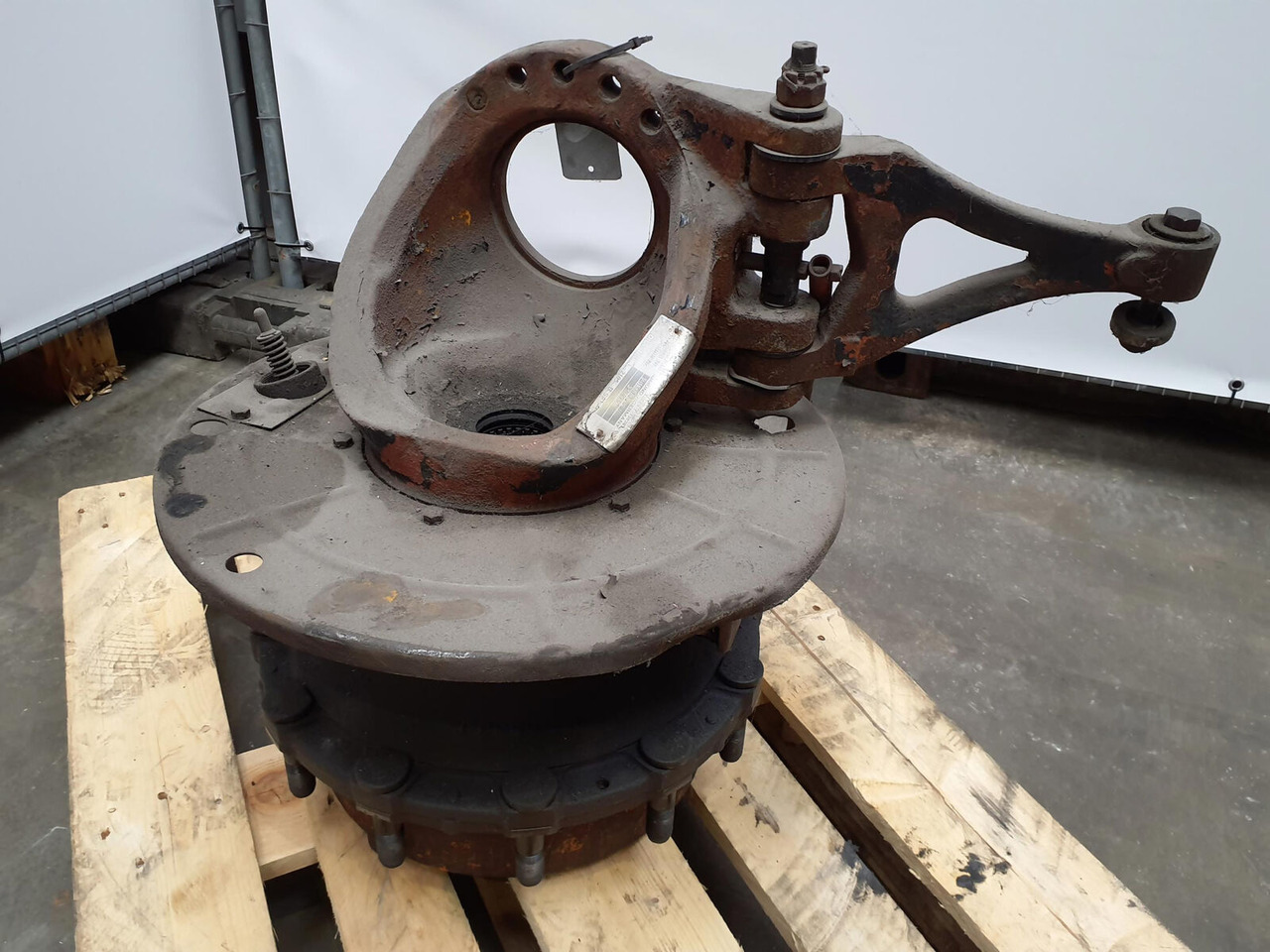Krupp KMK 4070 Megatrak axle housing - Rukavac kotača za Autodizalica: slika Krupp KMK 4070 Megatrak axle housing - Rukavac kotača za Autodizalica Krupp KMK 4070 Megatrak axle housing - Rukavac kotača za Autodizalica: slika Krupp KMK 4070 Megatrak axle housing - Rukavac kotača za Autodizalica