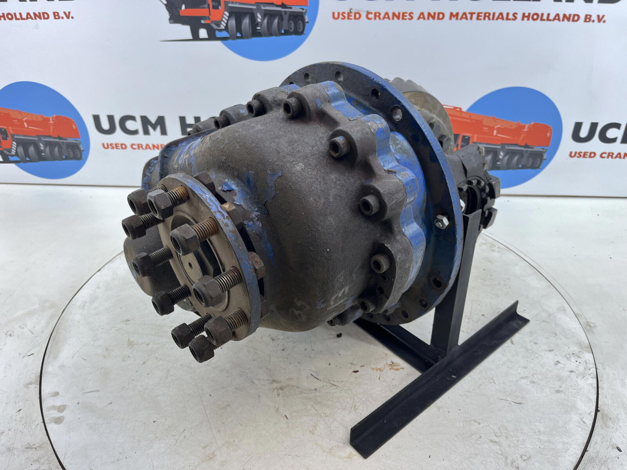 Krupp KMK 5100 Mid differential 13x35 axle 2 - Diferencijalni zupčanik za Autodizalica: slika Krupp KMK 5100 Mid differential 13x35 axle 2 - Diferencijalni zupčanik za Autodizalica Krupp KMK 5100 Mid differential 13x35 axle 2 - Diferencijalni zupčanik za Autodizalica: slika Krupp KMK 5100 Mid differential 13x35 axle 2 - Diferencijalni zupčanik za Autodizalica
