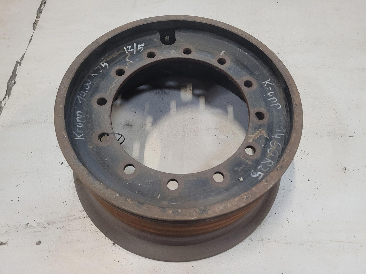 Krupp Rim 385/95R25 12 5.5 3p - Felga za Dizalica: slika Krupp Rim 385/95R25 12 5.5 3p - Felga za Dizalica Krupp Rim 385/95R25 12 5.5 3p - Felga za Dizalica: slika Krupp Rim 385/95R25 12 5.5 3p - Felga za Dizalica