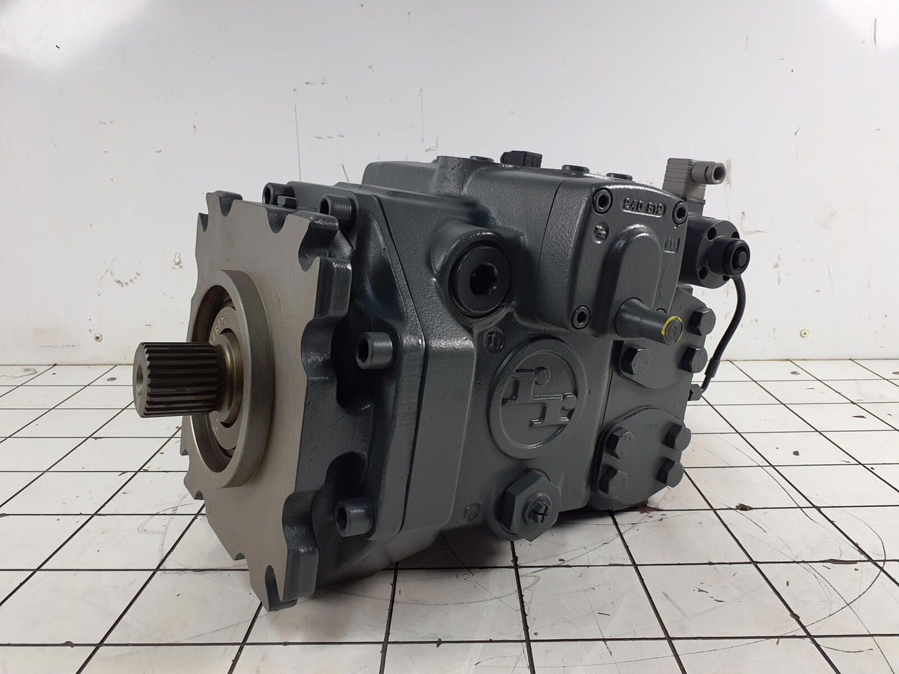 Liebherr Hydraulic Pump A4V250 - Hidraulična pumpa za Dizalica: slika Liebherr Hydraulic Pump A4V250 - Hidraulična pumpa za Dizalica Liebherr Hydraulic Pump A4V250 - Hidraulična pumpa za Dizalica: slika Liebherr Hydraulic Pump A4V250 - Hidraulična pumpa za Dizalica