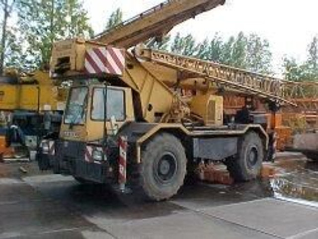 Liebherr LTM 1030 for parts - Autodizalica za sve terene: slika Liebherr LTM 1030 for parts - Autodizalica za sve terene Liebherr LTM 1030 for parts - Autodizalica za sve terene: slika Liebherr LTM 1030 for parts - Autodizalica za sve terene