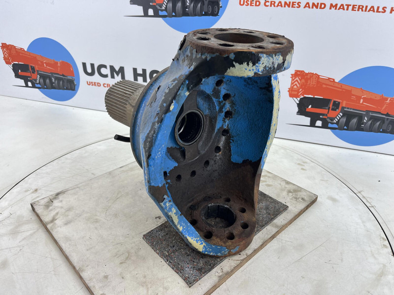 Liebherr LTM 1070 Steering knuckle 16 holes axle 4 - Rukavac kotača za Dizalica: slika Liebherr LTM 1070 Steering knuckle 16 holes axle 4 - Rukavac kotača za Dizalica Liebherr LTM 1070 Steering knuckle 16 holes axle 4 - Rukavac kotača za Dizalica: slika Liebherr LTM 1070 Steering knuckle 16 holes axle 4 - Rukavac kotača za Dizalica
