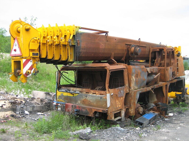 Liebherr LTM 1090/2 for parts - Autodizalica: slika Liebherr LTM 1090/2 for parts - Autodizalica Liebherr LTM 1090/2 for parts - Autodizalica: slika Liebherr LTM 1090/2 for parts - Autodizalica