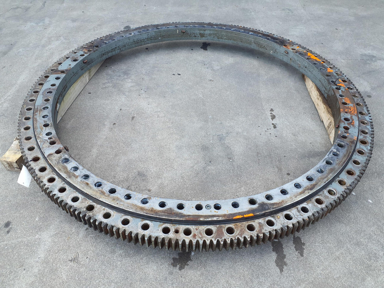 Liebherr LTM 1200/1 slewing ring - Okretni prsten za Autodizalica: slika Liebherr LTM 1200/1 slewing ring - Okretni prsten za Autodizalica Liebherr LTM 1200/1 slewing ring - Okretni prsten za Autodizalica: slika Liebherr LTM 1200/1 slewing ring - Okretni prsten za Autodizalica