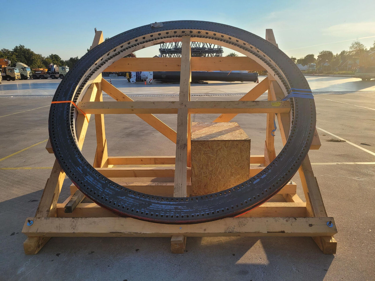 Liebherr LTM 1750-9.1 quick connection slew ring - Okretni prsten za Autodizalica: slika Liebherr LTM 1750-9.1 quick connection slew ring - Okretni prsten za Autodizalica Liebherr LTM 1750-9.1 quick connection slew ring - Okretni prsten za Autodizalica: slika Liebherr LTM 1750-9.1 quick connection slew ring - Okretni prsten za Autodizalica