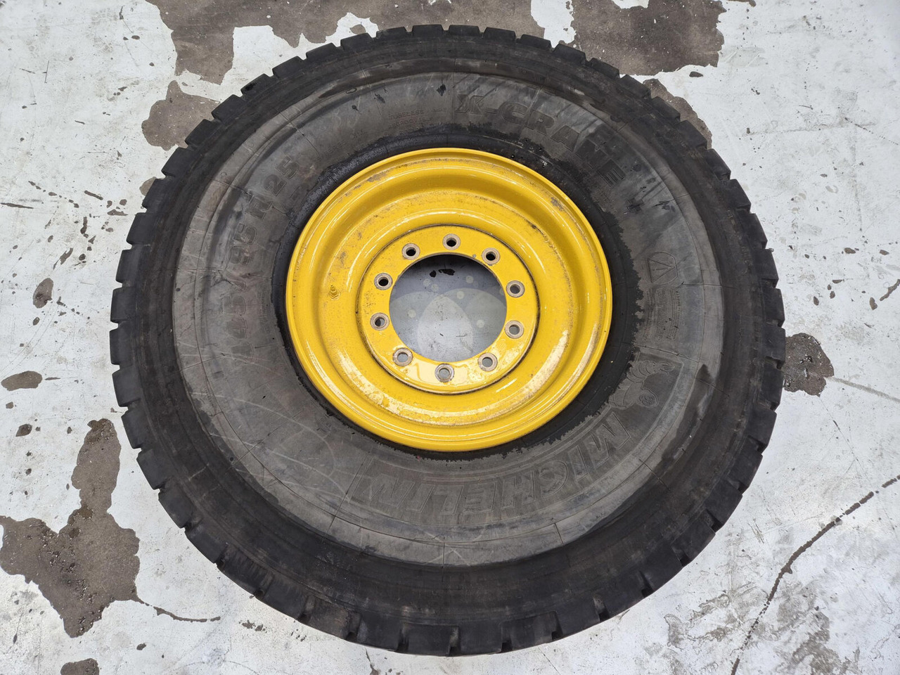 Liebherr Wheel 445/95R25 10 12 1p - Kompletan kotač za Dizalica: slika Liebherr Wheel 445/95R25 10 12 1p - Kompletan kotač za Dizalica Liebherr Wheel 445/95R25 10 12 1p - Kompletan kotač za Dizalica: slika Liebherr Wheel 445/95R25 10 12 1p - Kompletan kotač za Dizalica