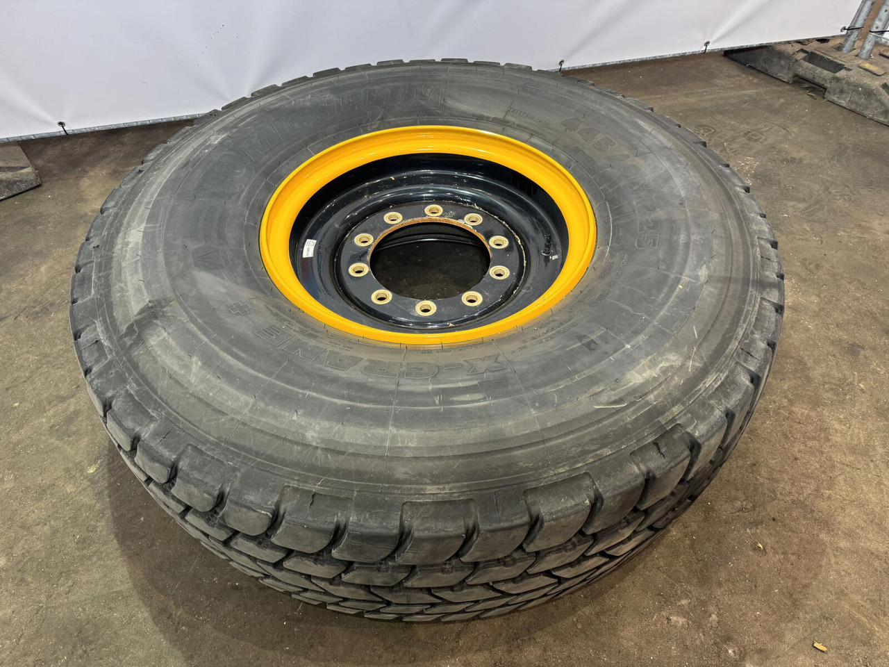 Michelin Wheel 445/95R25 10 12.3 1p - Kompletan kotač: slika Michelin Wheel 445/95R25 10 12.3 1p - Kompletan kotač Michelin Wheel 445/95R25 10 12.3 1p - Kompletan kotač: slika Michelin Wheel 445/95R25 10 12.3 1p - Kompletan kotač