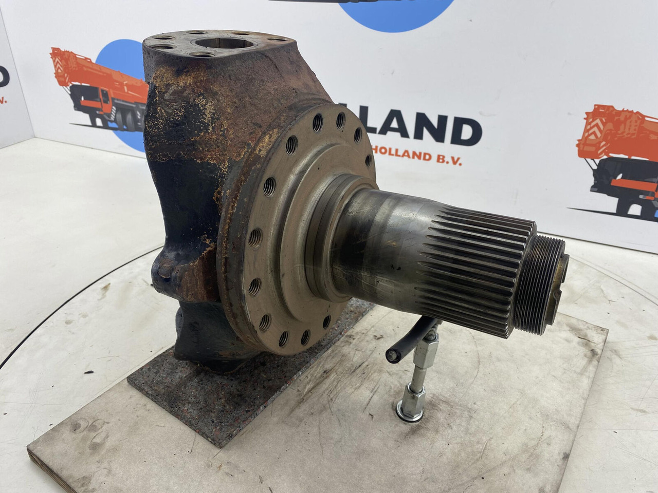 PPM 280 ATT Steering knuckle 16 holes axle 2 - Rukavac kotača za Dizalica: slika PPM 280 ATT Steering knuckle 16 holes axle 2 - Rukavac kotača za Dizalica PPM 280 ATT Steering knuckle 16 holes axle 2 - Rukavac kotača za Dizalica: slika PPM 280 ATT Steering knuckle 16 holes axle 2 - Rukavac kotača za Dizalica
