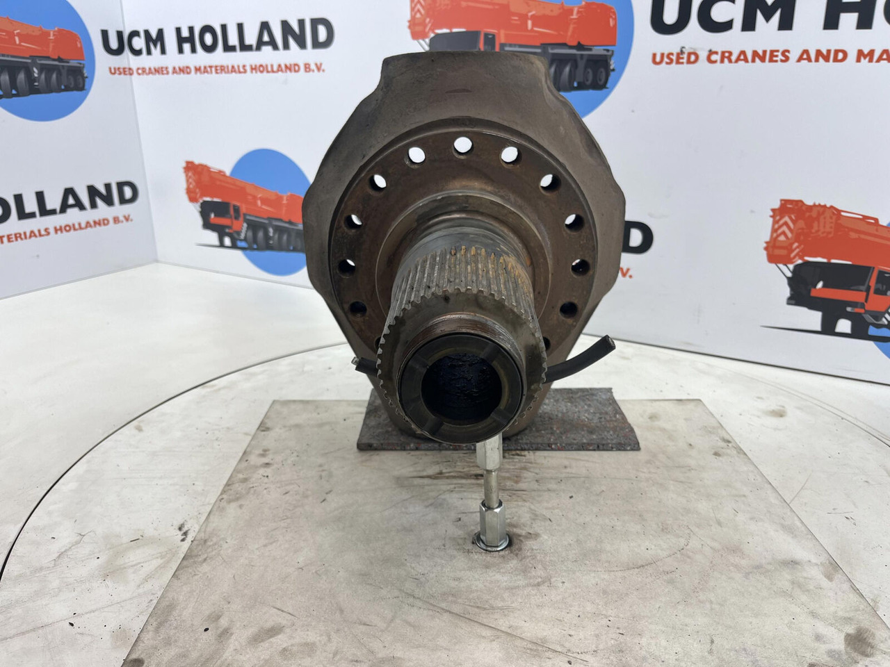 PPM ATT 400 Steering knuckle 16 holes axle 1 - Rukavac kotača za Dizalica: slika PPM ATT 400 Steering knuckle 16 holes axle 1 - Rukavac kotača za Dizalica PPM ATT 400 Steering knuckle 16 holes axle 1 - Rukavac kotača za Dizalica: slika PPM ATT 400 Steering knuckle 16 holes axle 1 - Rukavac kotača za Dizalica
