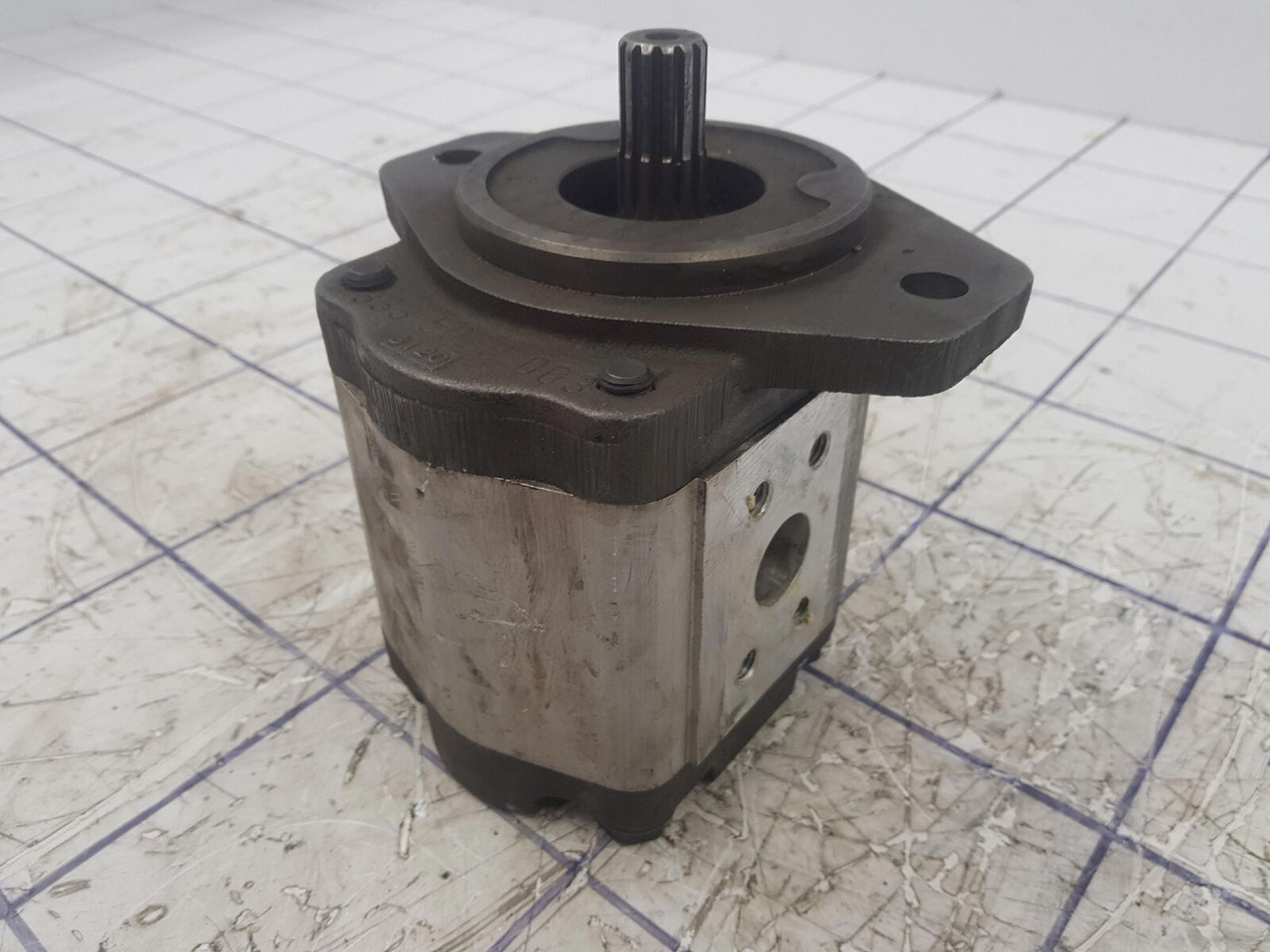 Parker Hydraulics gear pump - Hidraulična pumpa za Dizalica: slika Parker Hydraulics gear pump - Hidraulična pumpa za Dizalica Parker Hydraulics gear pump - Hidraulična pumpa za Dizalica: slika Parker Hydraulics gear pump - Hidraulična pumpa za Dizalica