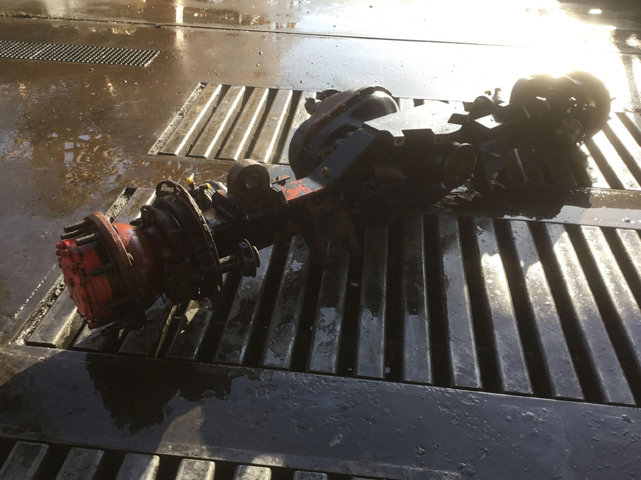 Spierings SK 477 axle 3 - Osovina i dijelovi za Autodizalica: slika Spierings SK 477 axle 3 - Osovina i dijelovi za Autodizalica Spierings SK 477 axle 3 - Osovina i dijelovi za Autodizalica: slika Spierings SK 477 axle 3 - Osovina i dijelovi za Autodizalica