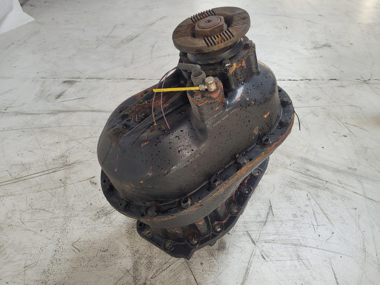 Spierings SK-598 AT 5 mid differential axle 3 - Diferencijalni zupčanik za Autodizalica: slika Spierings SK-598 AT 5 mid differential axle 3 - Diferencijalni zupčanik za Autodizalica Spierings SK-598 AT 5 mid differential axle 3 - Diferencijalni zupčanik za Autodizalica: slika Spierings SK-598 AT 5 mid differential axle 3 - Diferencijalni zupčanik za Autodizalica