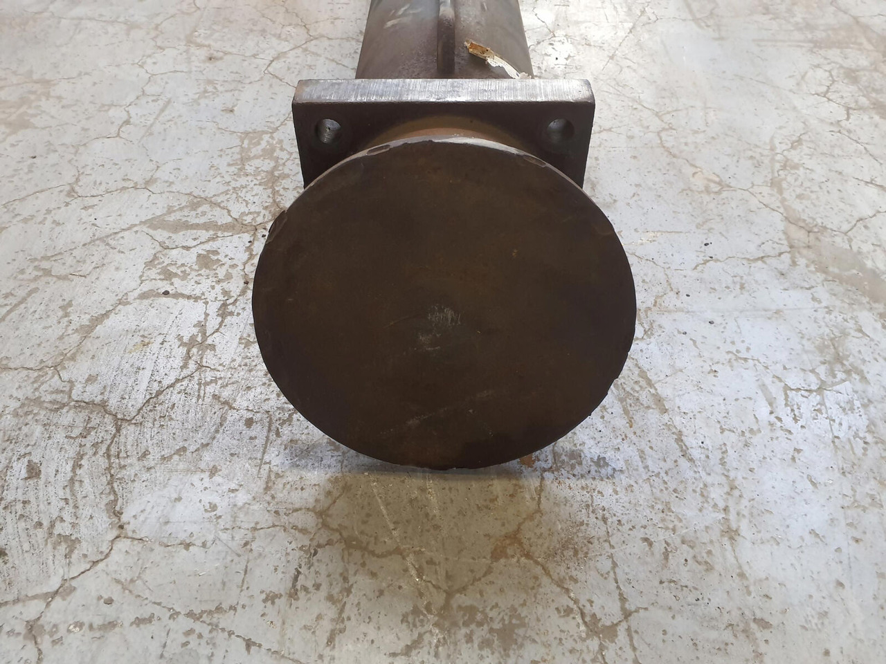 Spierings SK 598 Outrigger cylinder - Hidraulični cilindar za Portalna dizalica: slika Spierings SK 598 Outrigger cylinder - Hidraulični cilindar za Portalna dizalica Spierings SK 598 Outrigger cylinder - Hidraulični cilindar za Portalna dizalica: slika Spierings SK 598 Outrigger cylinder - Hidraulični cilindar za Portalna dizalica