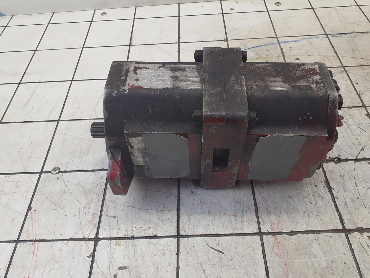 Sundstrand dual gear pump - Hidraulična pumpa za Autodizalica: slika Sundstrand dual gear pump - Hidraulična pumpa za Autodizalica Sundstrand dual gear pump - Hidraulična pumpa za Autodizalica: slika Sundstrand dual gear pump - Hidraulična pumpa za Autodizalica