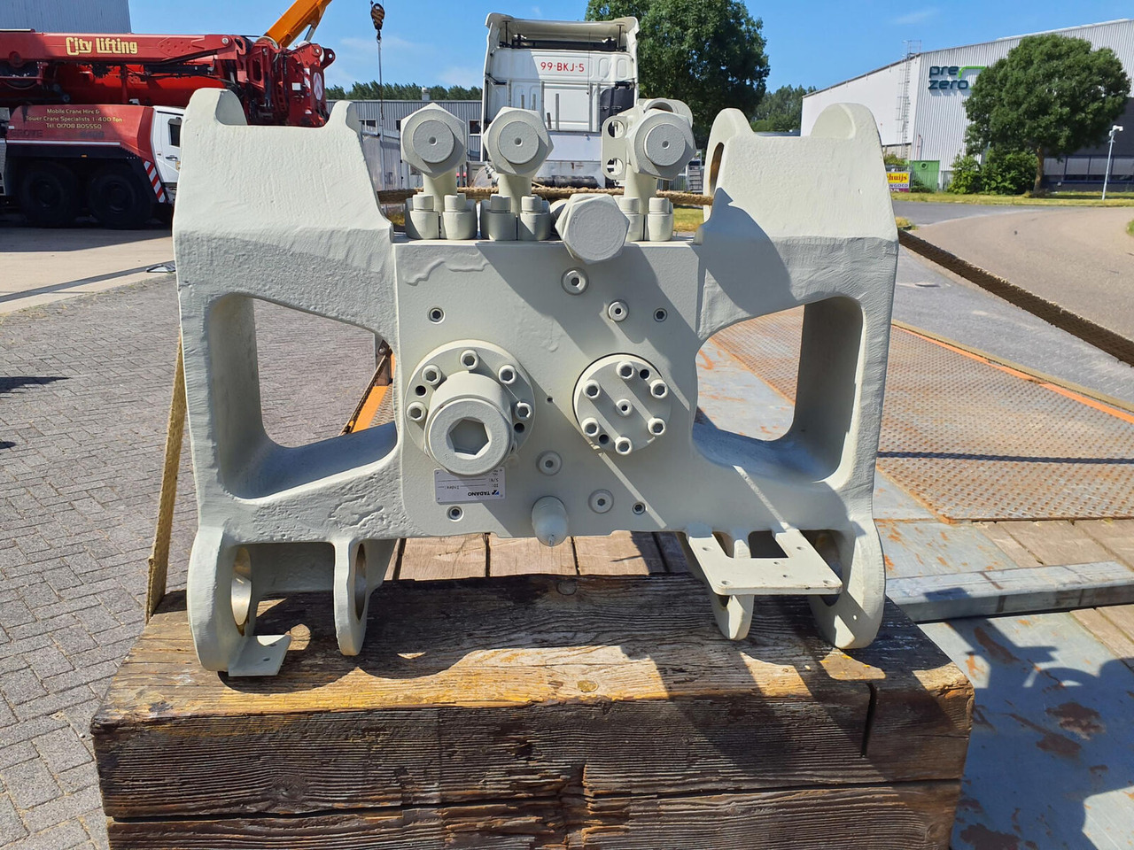 Tadano Faun AC 700 telescopic cylinder - Hidraulični cilindar za Autodizalica: slika Tadano Faun AC 700 telescopic cylinder - Hidraulični cilindar za Autodizalica Tadano Faun AC 700 telescopic cylinder - Hidraulični cilindar za Autodizalica: slika Tadano Faun AC 700 telescopic cylinder - Hidraulični cilindar za Autodizalica