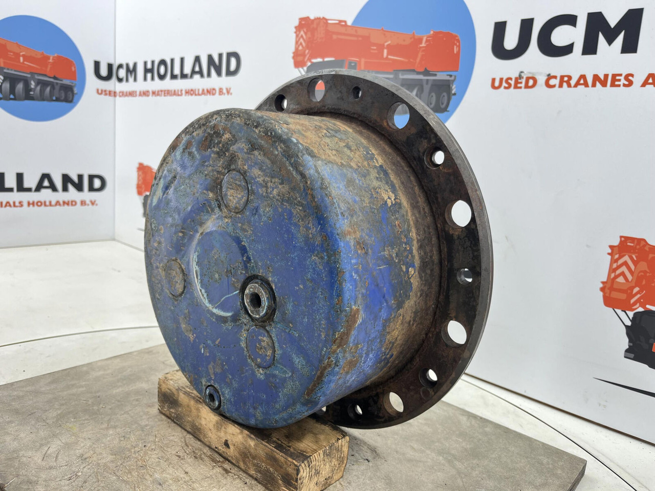 Terex AC 205 Planetary gear 17-24-67-32-3pl-H136-46 - Reduktor pogona za Autodizalica: slika Terex AC 205 Planetary gear 17-24-67-32-3pl-H136-46 - Reduktor pogona za Autodizalica Terex AC 205 Planetary gear 17-24-67-32-3pl-H136-46 - Reduktor pogona za Autodizalica: slika Terex AC 205 Planetary gear 17-24-67-32-3pl-H136-46 - Reduktor pogona za Autodizalica