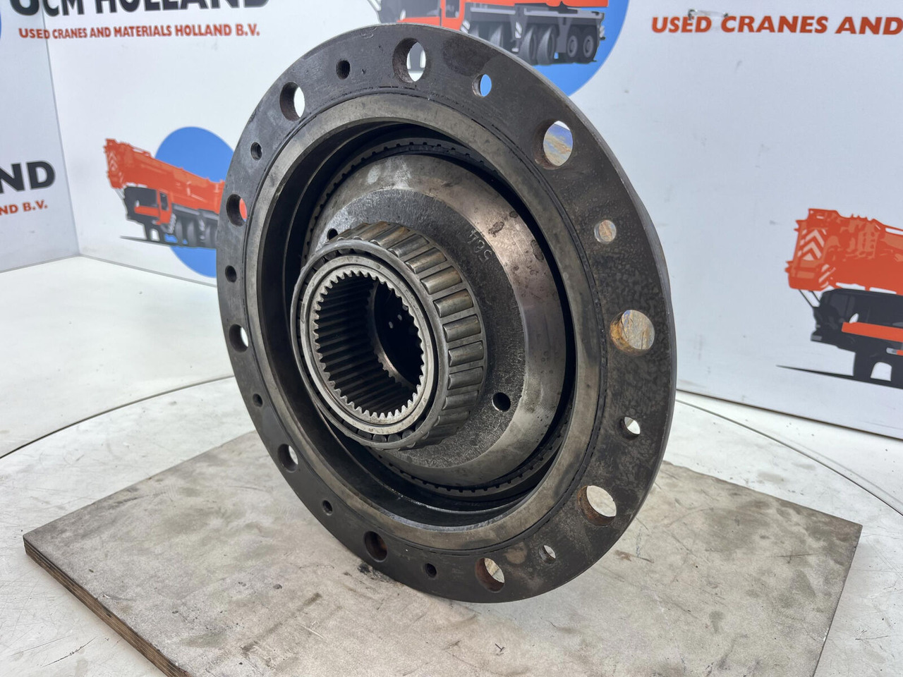 Terex AC 205 planetary gear 17-24-67-32-3pl-H135-42 - Reduktor pogona za Autodizalica: slika Terex AC 205 planetary gear 17-24-67-32-3pl-H135-42 - Reduktor pogona za Autodizalica Terex AC 205 planetary gear 17-24-67-32-3pl-H135-42 - Reduktor pogona za Autodizalica: slika Terex AC 205 planetary gear 17-24-67-32-3pl-H135-42 - Reduktor pogona za Autodizalica