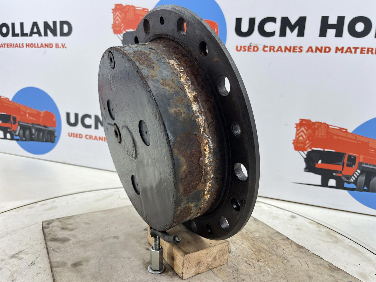 Terex AC 40-1 city planetary drive 17-24-67-32-3pl-H85-42 - Reduktor pogona za Autodizalica: slika Terex AC 40-1 city planetary drive 17-24-67-32-3pl-H85-42 - Reduktor pogona za Autodizalica Terex AC 40-1 city planetary drive 17-24-67-32-3pl-H85-42 - Reduktor pogona za Autodizalica: slika Terex AC 40-1 city planetary drive 17-24-67-32-3pl-H85-42 - Reduktor pogona za Autodizalica