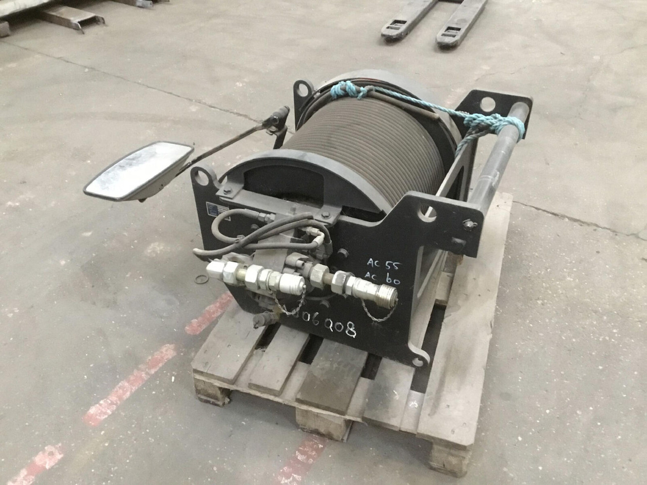 Terex Demag AC55-L winch - Vitlo za Autodizalica: slika Terex Demag AC55-L winch - Vitlo za Autodizalica Terex Demag AC55-L winch - Vitlo za Autodizalica: slika Terex Demag AC55-L winch - Vitlo za Autodizalica