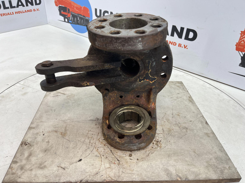 Terex HC 340 Steering knuckle 12 holes axle 1 - Rukavac kotača za Dizalica: slika Terex HC 340 Steering knuckle 12 holes axle 1 - Rukavac kotača za Dizalica Terex HC 340 Steering knuckle 12 holes axle 1 - Rukavac kotača za Dizalica: slika Terex HC 340 Steering knuckle 12 holes axle 1 - Rukavac kotača za Dizalica
